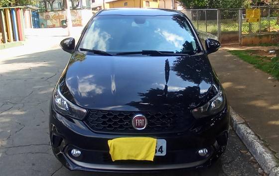 FIAT ARGO 1.8 E.TORQ FLEX PRECISION AT6 FIAT ARGO 1.8 E.TORQ FLEX PRECISION AT6